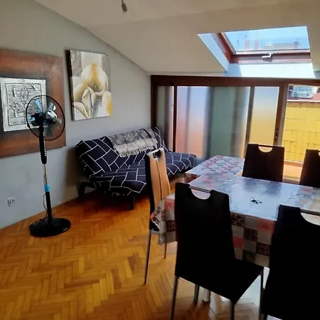 Atico Apartament Milladoiro